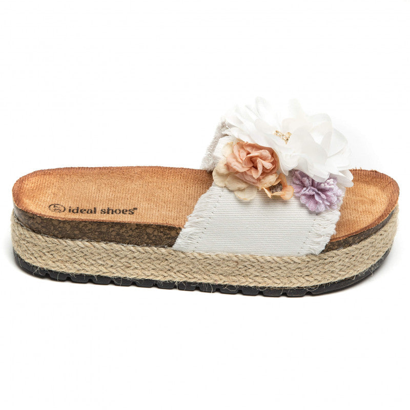 WHITE FLOWER SLIDERS