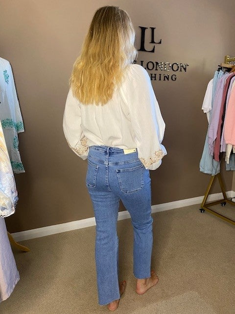 STRETCH JEAN WITH FRONT POCKET