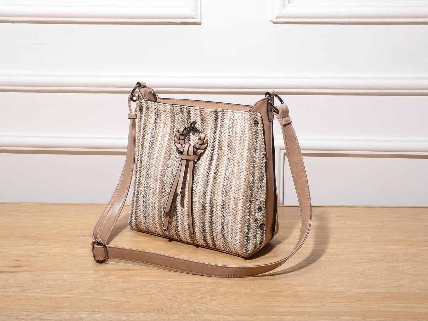 METALLIC SHOULDER BAG