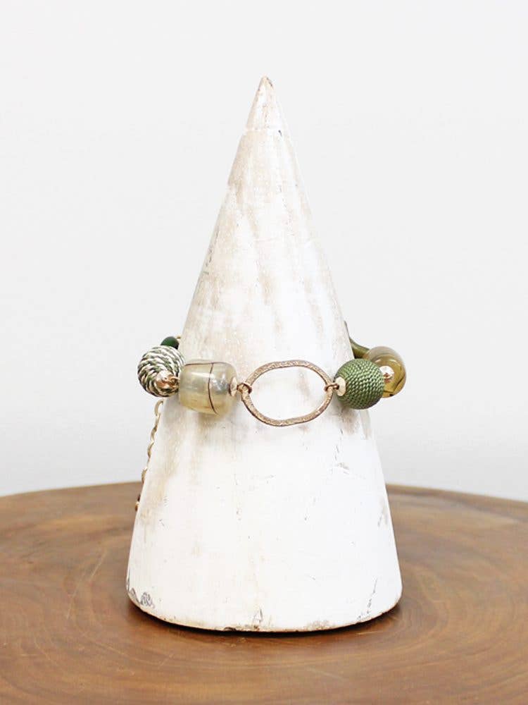 AY6602GN BEADED BALL & BEATEN RING BRACELET