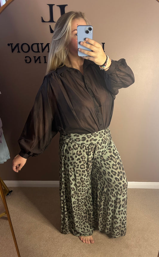 ANIMAL PRINT TROUSER