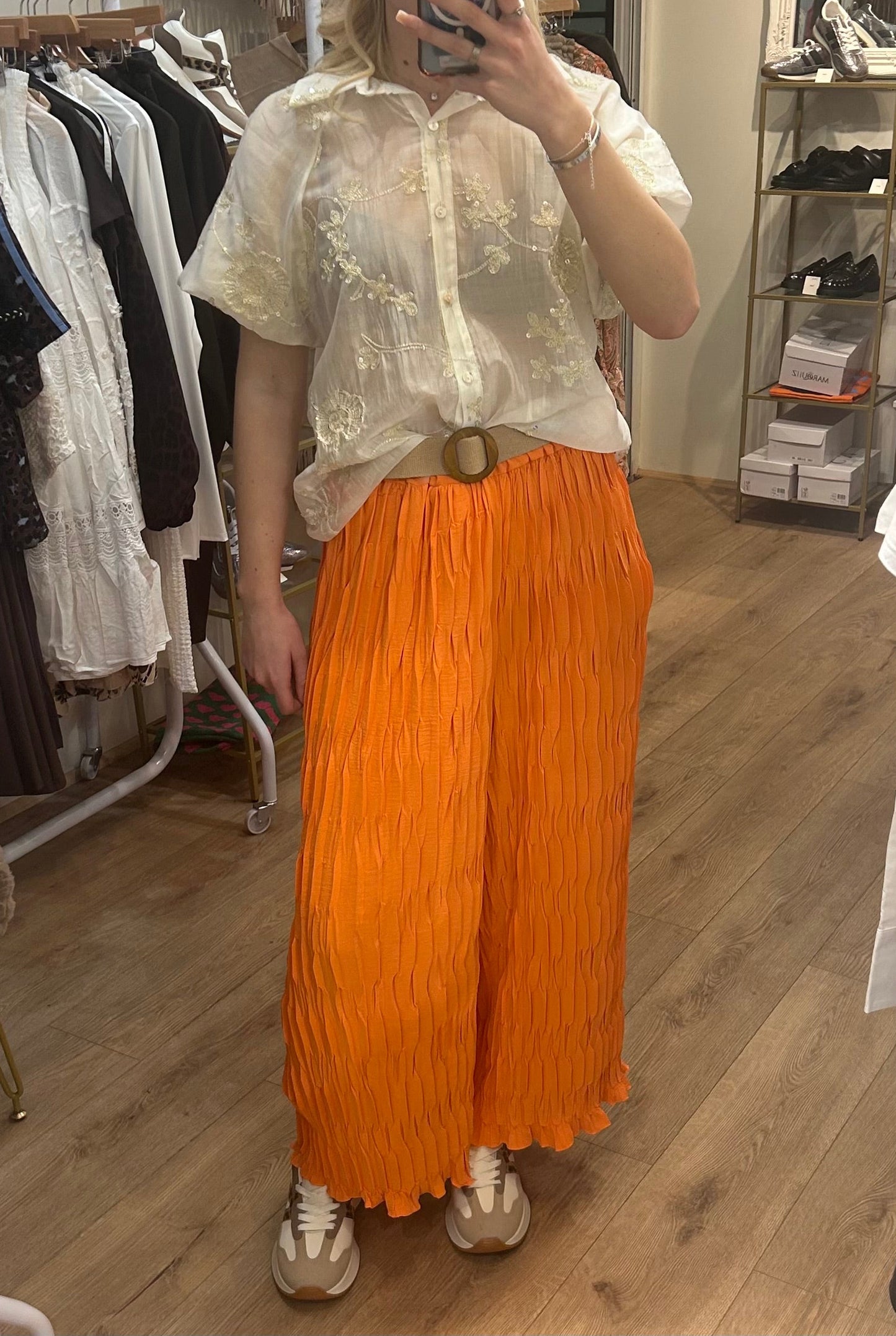 ORANGE BELTED CRINKLE TROUSER