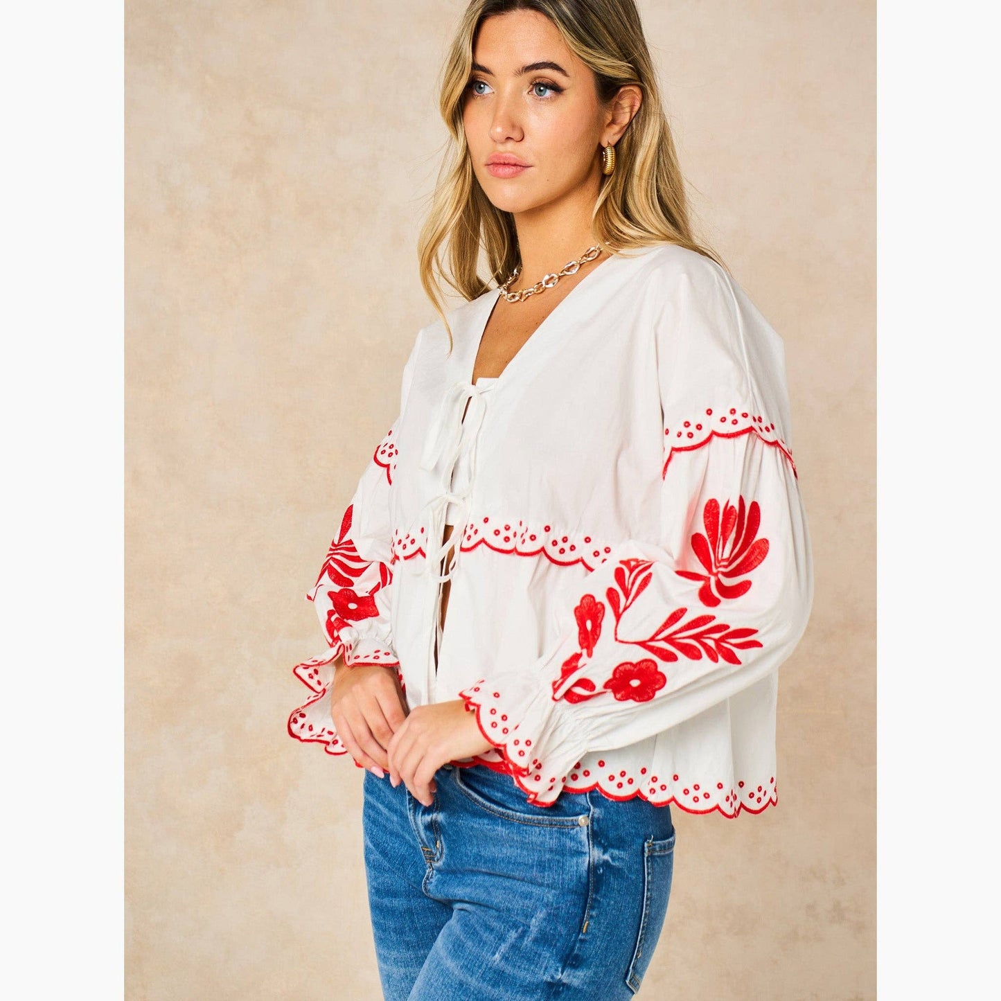 WHITE/RED EMBROIDERED TIE FRONT SHIRT