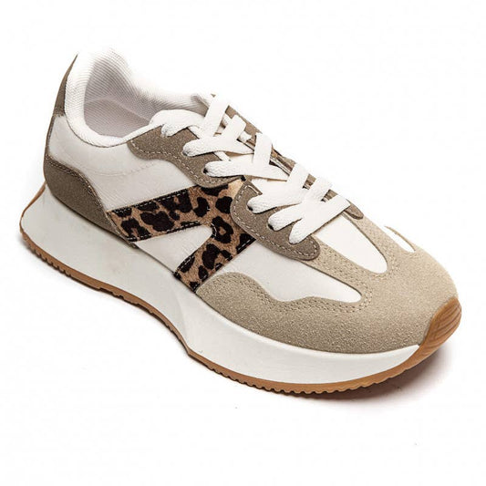 CHUNKY WHITE TRAINER WITH LEOPARD