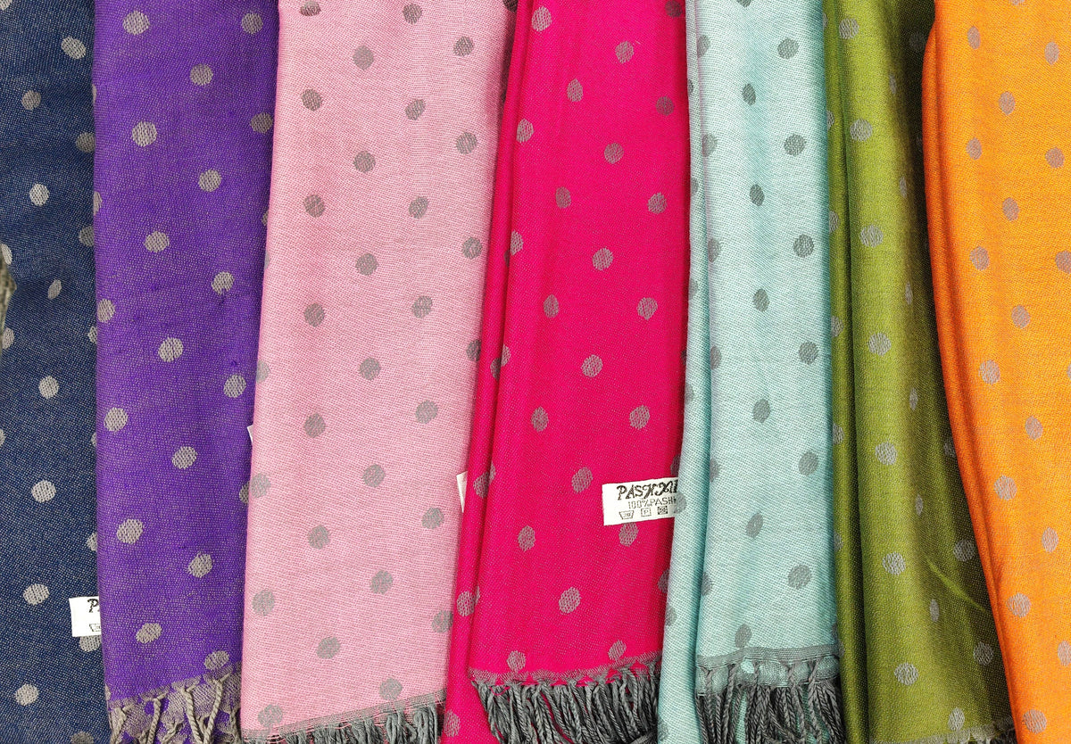 Super Soft Reversible Pashmina scarf /Shawl - C48-1 Dots: L.pink