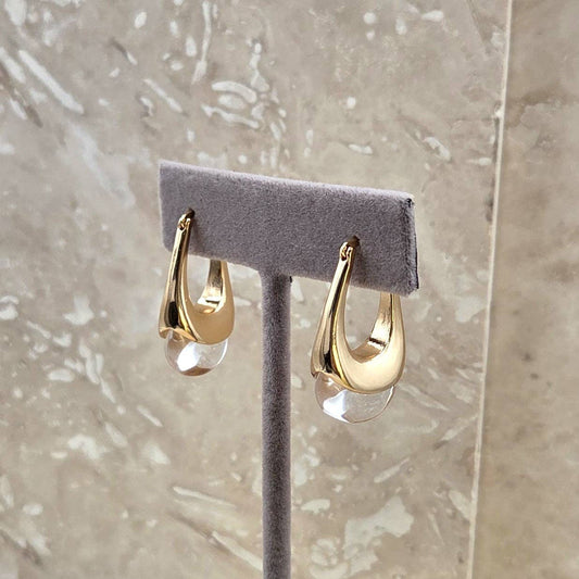 Retro resin hoop earrings: Gold - Clear