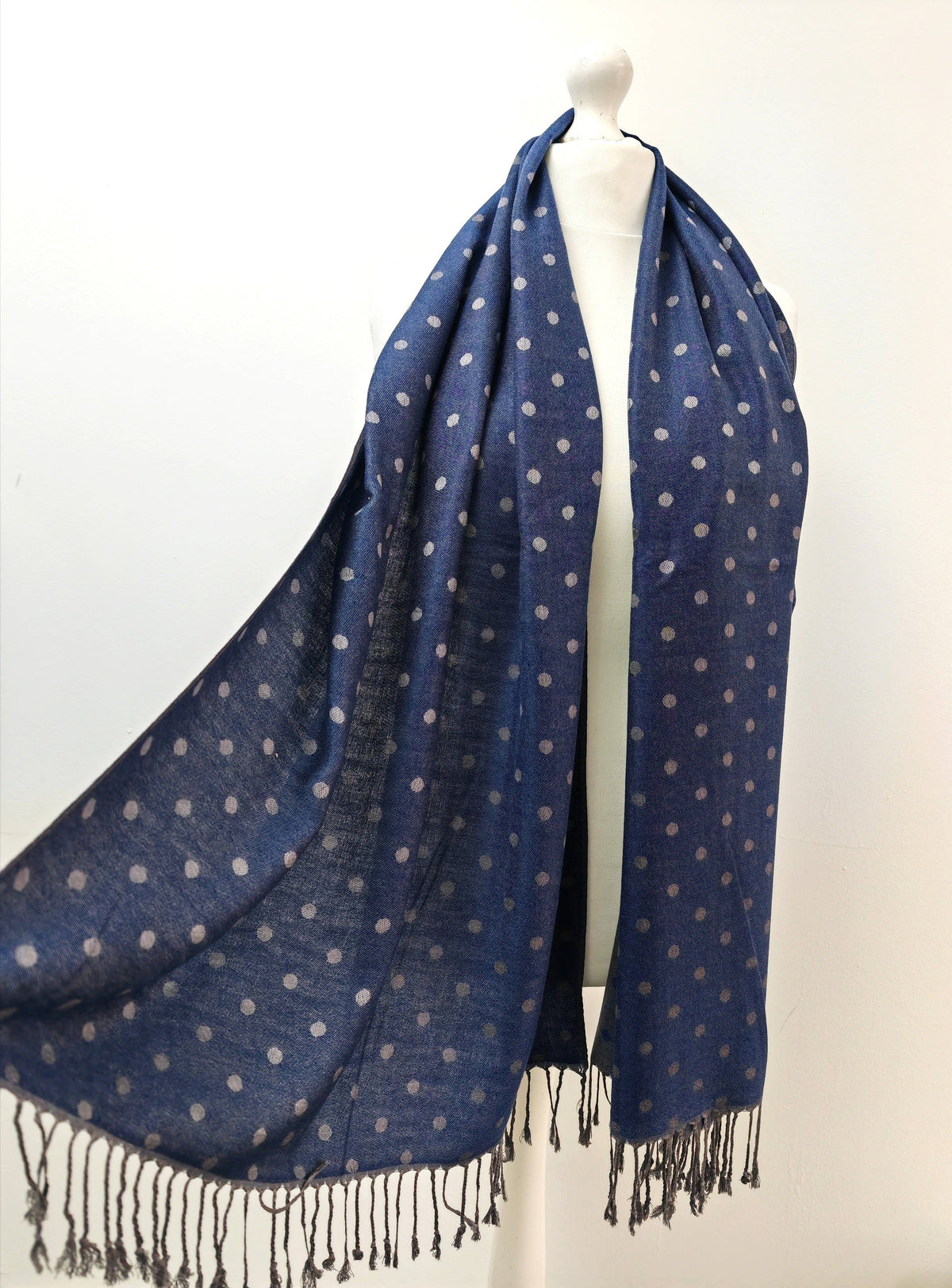 Super Soft Reversible Pashmina scarf /Shawl - C48-1 Dots: L.pink