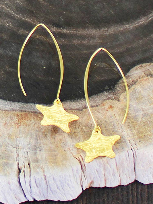 GP464S DROP EARRINGS WITH TEXTURED STAR CHARM [GOLD PLATE]