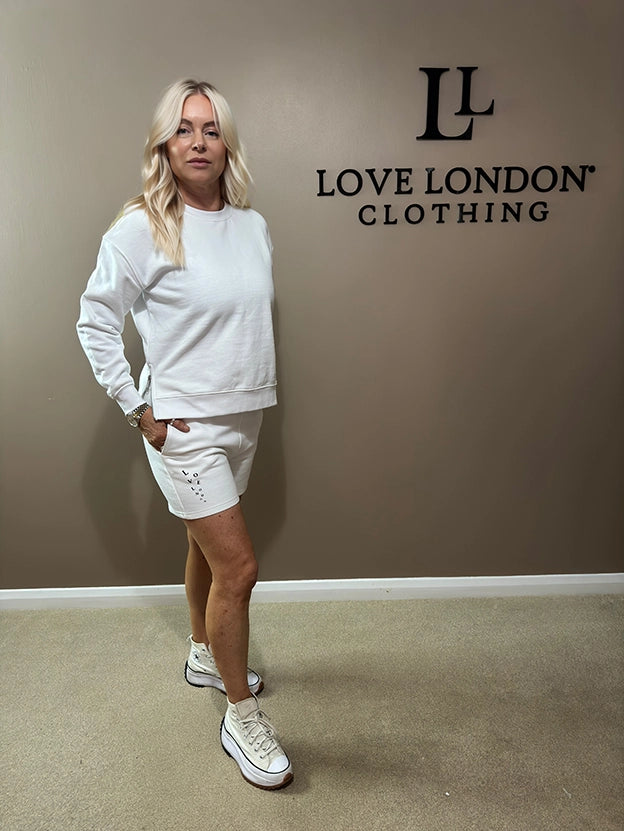 SIDE ZIP SWEATSHIRT WITH LOVE LONDON DESIGN