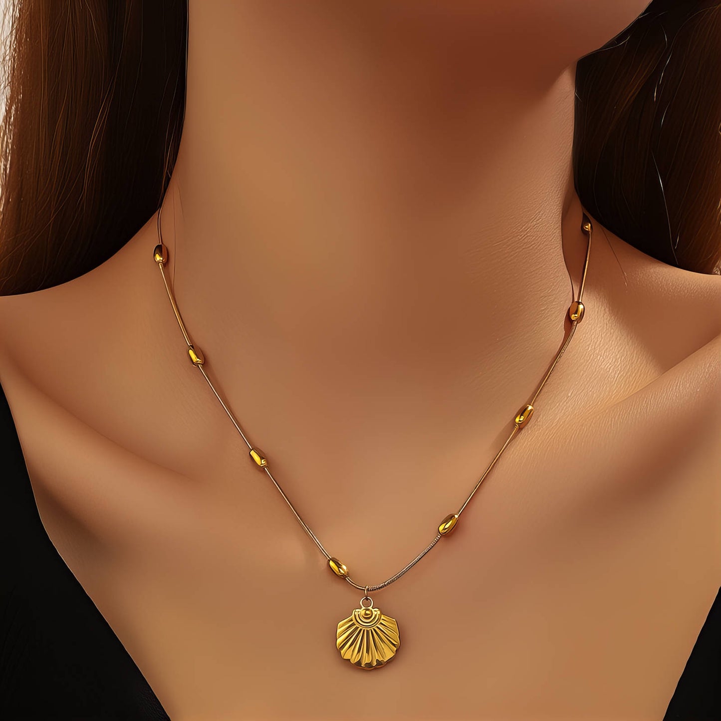 SEASHELL  NECKLACE 18K GOLD PLATED STEEL