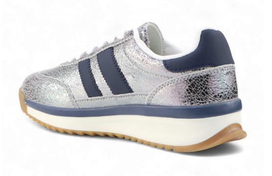 SILVER TRAINERS
