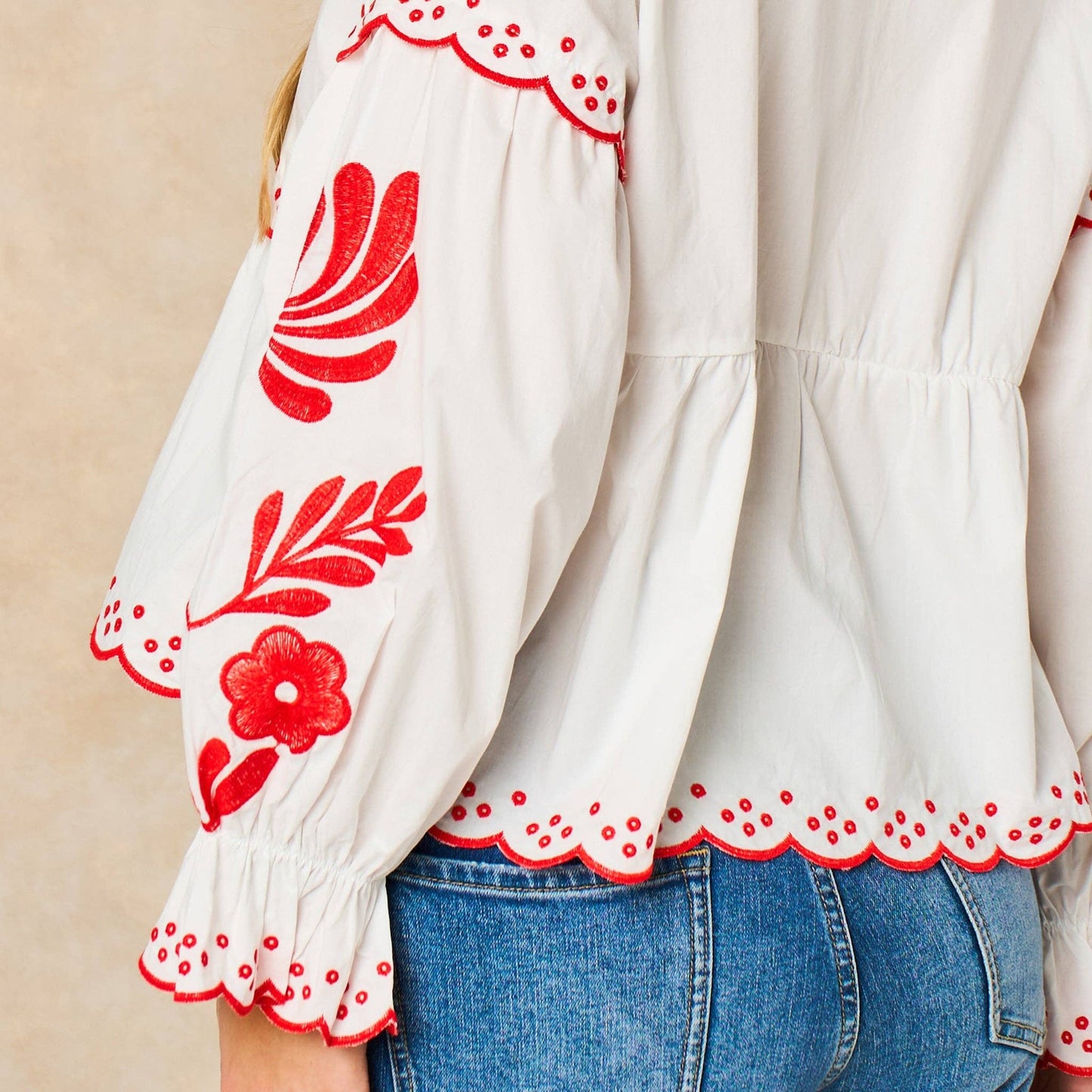WHITE/RED EMBROIDERED TIE FRONT SHIRT