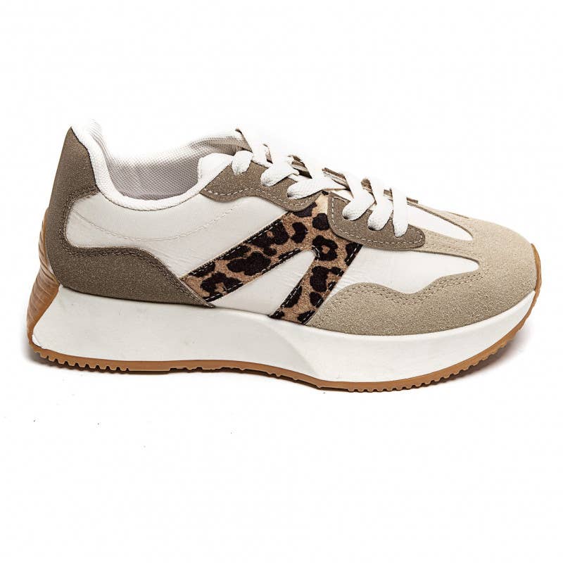 CHUNKY WHITE TRAINER WITH LEOPARD