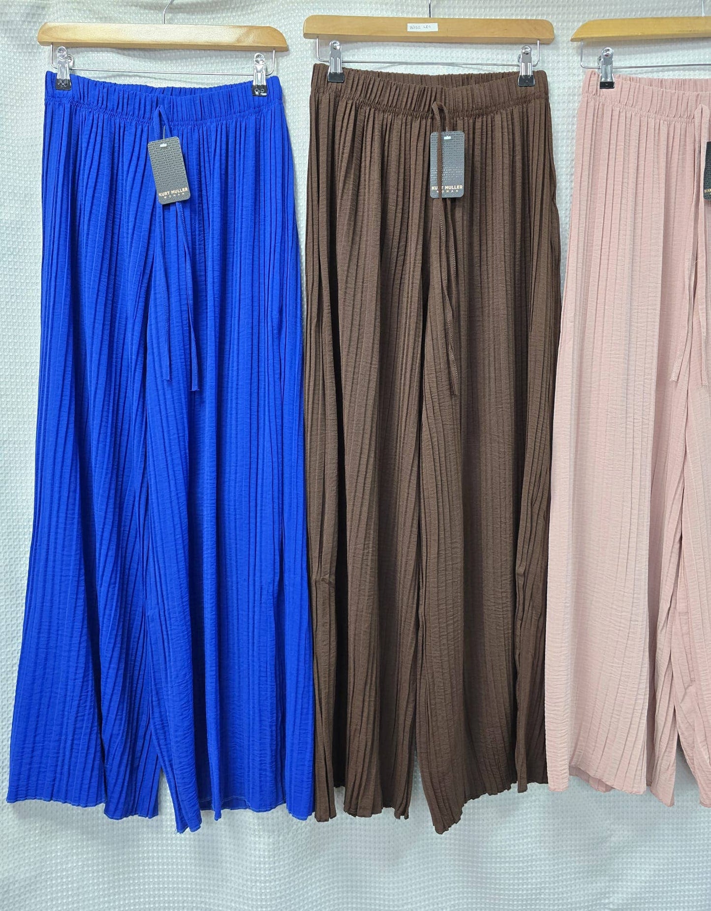 Plisse Wide Leg Elasticated Trousers: Beige