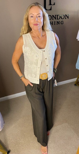 NATURAL EMBROIDERED WAISTCOAT