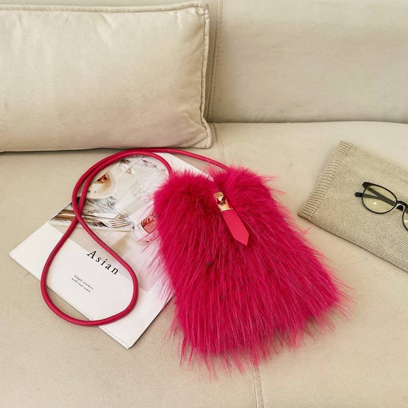 Soft Faux Fur Mobile Bag Essential Bag: Black