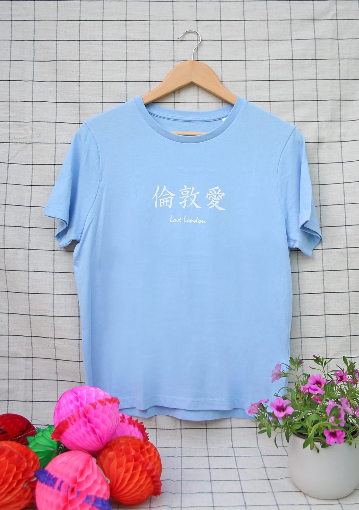 TSHIRT WITH WHITE KANJI DESIGN