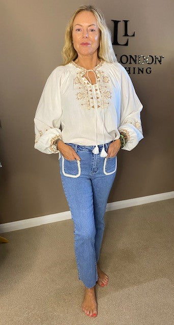 STRETCH JEAN WITH FRONT POCKET